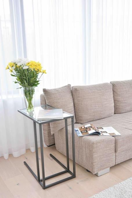Apartamento Kalevi Panorama Tallin Exterior foto