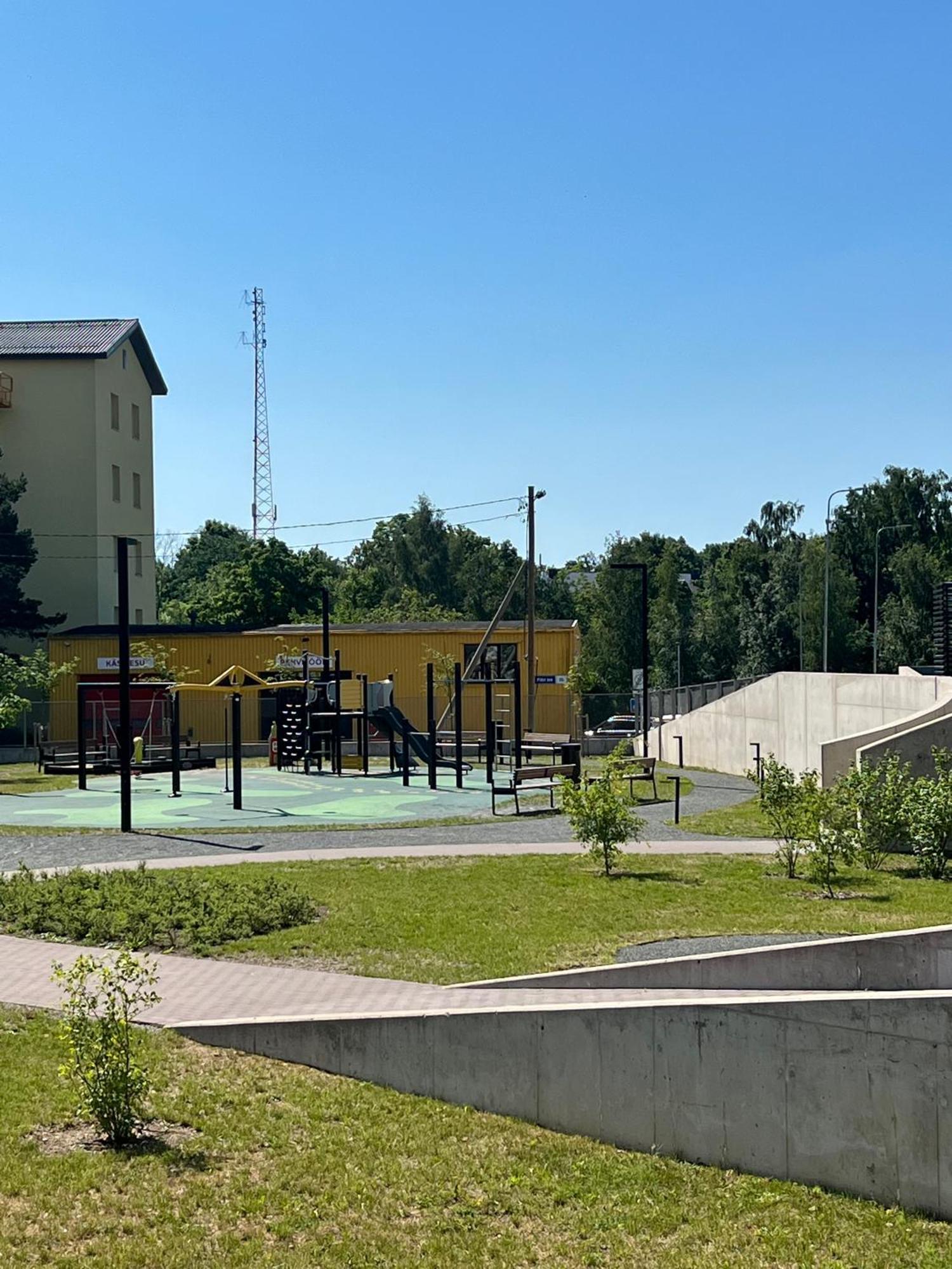 Apartamento Kalevi Panorama Tallin Exterior foto